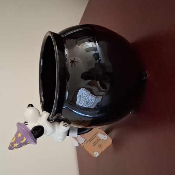 Peanuts Snoopy x Rae Dunn Mug Halloween - Picture 4 of 9